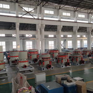 เครื่องบดกรวยไฮดรอลิกแบบหลายกระบอกสูบ ความเร็วสูง สำหรับแร่ทองคำและหินแข็ง คุณภาพสูง กำลังการผลิต 200 ตันต่อชั่วโมง สำหรับขาย - Product Image 3