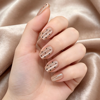 Ongles press-on nude effet œil de chat à pois, ongles carrés courts brillants avec ligne argentée, ongles acryliques réutilisables