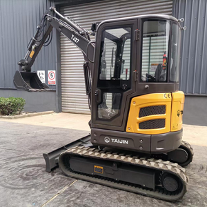 Miniexcavadora de 2.5, 2.7 y 3 Toneladas para Renovación de Terrenos Agrícolas, Motor Kubota, Cabina Confiable, Alta Eficiencia - Product Image 3