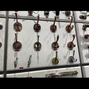 Popular Zinc Alloy Simple and Modern Clothing Hook Wall Hook Tap-screw Mounting Hook - Product Image 5