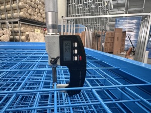 2025 Phong Cách Cơ Sở Xây Dựng Trang Web Tạm Thời Hàng Rào Bảng Điều Chỉnh Kim Loại Di Động Sắt Khung Vuông Canada Hàng Rào Tạm Thời - Product Image 2