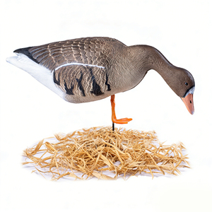 Équipement de protection et appât imprimé directement en forme de grande plume d'oie blanche haute définition, idéal pour la chasse en extérieur. - Product Image 2