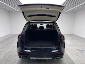<span class=keywords><strong>BMW</strong></span> X3 en Buen Estado, Usado, <span class=keywords><strong>2022</strong></span> XDrive25i M Sport 2.0T 4WD Automático, Asientos de Cuero, SUV de Lujo en Venta - Product Image 5