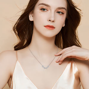 Collier en argent sterling 925 avec moissanite, 4 cœurs en forme <span class=keywords><strong>de</strong></span> trèfle, pendentif 2 en 1 - Product Image 4