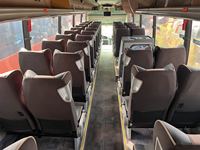 Bus de passagers diesel Euro 3 à transmission manuelle, 49-53 places, utilisé pour les voyages en groupe