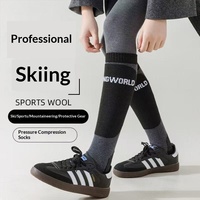Chaussettes de sport d'extérieur en laine tricotée épaissie pour hommes et femmes, chaussettes longues chaudes pour la neige, chaussettes de ski professionnelles d'hiver à séchage rapide