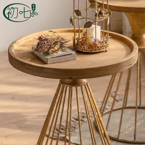 Mesa de centro americana retro de madera maciza con base de hierro forjado, mesa auxiliar redonda para decoración de sala de estar o dormitorio A2220 - Product Image 4