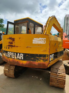 รถขุดดินระบบไฮดรอลิก E70B สำหรับแมวใช้แล้วจากญี่ปุ่น - Product Image 2