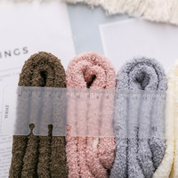Chaussettes douillettes Ladymate en tricot avec oreilles d'animaux en peluche, motif artistique mignon, pour adultes, idéales pour l'automne et le quotidien