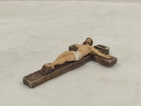 En gros Personnalisable Jésus Croix Statue Église Catholique Décor Résine Artisanat Chrétien Religieux Article Personnalisé Crucifix Statue