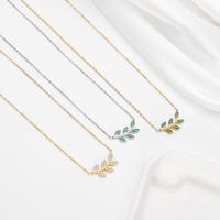 Bladhangerketting voor vrouwen Boheemse goudkleurige hamerkruisketting Valentijnscadeau Groothandel sieraden
