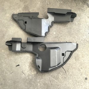 Panneaux latéraux de radiateur Lexus 53294-48080L 53293-48080R Noir PP Couvercle de moteur pour RX270 2010 - Product Image 1