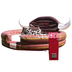 Tapete de juegos deportivo inflable con forma personalizada, tapete mecánico de toro de Rodeo, a la venta, buen precio - Product Image 1
