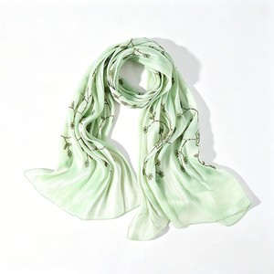 ผ้าคลุมฮิญาบยาวแบบใหม่ ผ้าซาตินเครปสีพื้น กันลื่น พร้อมปักเลื่อม ผ้าคลุมฮิญาบผ้าฝ้ายสำหรับผู้หญิง - Product Image 5