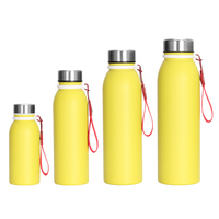 Nueva llegada botella de agua de acero inoxidable de doble pared 500ml gimnasio y Camping aislamiento térmico botella para beber