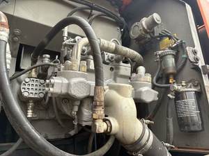 Nouveau prix pour une excavatrice sur chenilles hydraulique HitachiZX210LC d'occasion en bon état, adaptée à la construction/à l'agriculture - Product Image 5