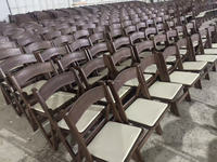 Chaises pliantes en résine imitation bois pour usage commercial, sièges pliables en plastique à grain de bois pour mariages, fêtes, jardins et événements en extérieur