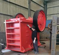 Concasseur à mâchoires modèle PE750x1060 pour gravier, minerai d'or, calcaire, machine de concassage primaire avec une capacité de 100 à 300 TPH, taille de sortie ≤100 mm au Soudan