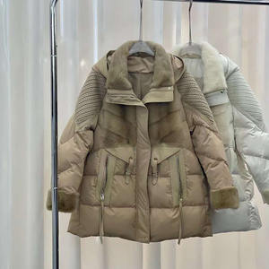 Chaqueta de plumón de gama alta para <span class=keywords><strong>mujer</strong></span> 2024, piel de visón Real, telas de seda con capucha, chaqueta de plumón de <span class=keywords><strong>ganso</strong></span> holgada cálida de longitud media para invierno - Product Image 2