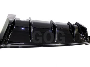 Difusor de Para-choque Traseiro em ABS Preto Brilhante Personalizado para VW Golf MK7 R 2014-2016 - Product Image 3