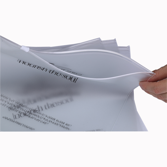Custom Logo Matte/Frosted New Poly Zipper Bag Eco Biodegradable Compostable Zip Top Bag for Clothes Garments (ZP19)