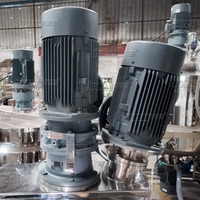 Homogénéisateur-émulsifiant mobile SPX 200L en acier inoxydable de qualité alimentaire avec moteur électrique et chauffage, pour produits chimiques, avec boîte de vitesses