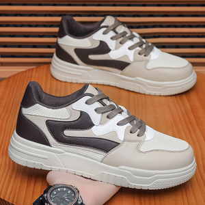 Vente de gros Baskets de sport décontractées LOGO grande taille en daim tendance personnalisés 39-50 Chaussures de <span class=keywords><strong>basket</strong></span>-ball pour hommes et femmes - Product Image 2
