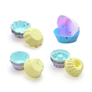 Moule à pâtisserie en Silicone 3x7cm, ustensiles de cuisine, couronne en forme de cœur, Cupcake, Muffin - Product Image 3