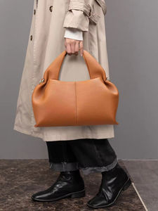 2025 nuevo bolso de nube bolso de hombro de gran capacidad de cuero suave a la moda - Product Image 2
