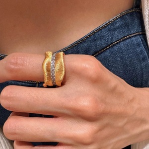 Anillo Italiano con Incrustaciones <span class=keywords><strong>de</strong></span> Diamantes en Forma <span class=keywords><strong>de</strong></span> Hoja <span class=keywords><strong>de</strong></span> Plátano, Estilo Retro, Anillo Noble para Mujer - Product Image 4