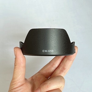 Pare-soleil Canon EW-65B pour objectif RF24mm F1.8 R6II R7 R10 R5 R3 R5C R8 RP, accessoire d'appareil photo en plastique - Product Image 1