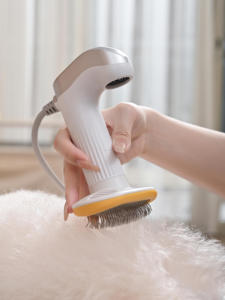 Nouveautés : Kit de toilettage professionnel 2-en-1 pour chiens et chats, avec poignée confortable et machine intégrée de séchage et de démêlage des poils pour animaux. - Product Image 5