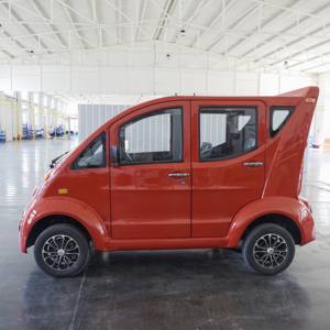 Voiture de <span class=keywords><strong>patrouille</strong></span> électrique rouge à 4 places avec portes fermées, 72V, certifiée CE, temps de charge de 7 à 9 heures - Product Image 2