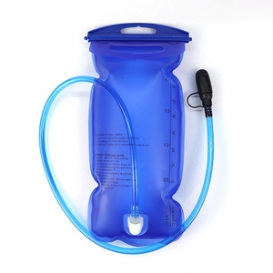 Réservoir d'eau de <span class=keywords><strong>vessie</strong></span> d'hydratation 1.5L 2L 3L <span class=keywords><strong>vessie</strong></span> d'eau sans BPA pour la course à pied cyclisme randonnée Camping - Product Image 1