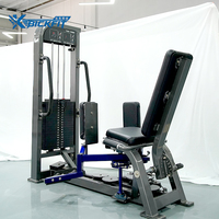 Machine d'entraînement réglable pour adducteurs/abducteurs cuisses, à chargement par broches, pour chargeuses compactes, avec pile de poids en acier de 160 kg