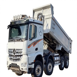 Camión Volquete Merce_des-Arocs-8X4 2016, Euro 5, Diésel, con Capacidad de Carga de 30-40T - Product Image 1