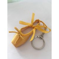 Gantungan kunci sepatu Mini Pointe untuk balerina perlengkapan pesta balet tas hadiah Aksesori liontin bandul gantungan kunci sepatu balet buatan tangan