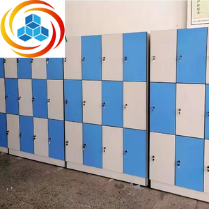 Casilleros Comerciales para Gimnasio con Cerradura Electrónica, Laminado Compacto HPL, Resistentes al Fuego y al Agua, 4 Compartimentos, Certificación CE - Product Image 2
