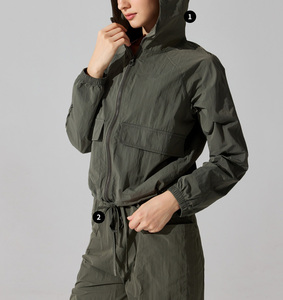Magliette con Cappuccio a Maniche Lunghe per Protezione Solare, Giacche Leggere con Zip per Donne e Ragazze - Product Image 4