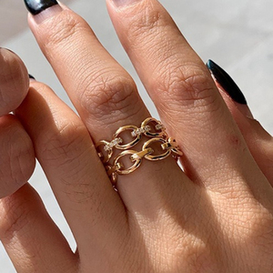 Anello Geometrico a Cerchio per Donne, Design Semplice per Uso Quotidiano - Product Image 5