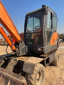 Excavatrice sur pneus d'occasion pas chère Doosan DX60W, capacité de godet 0,2 m³, pour travaux routiers - Product Image 5