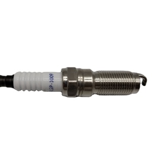 Nuevas bujías de iridio para Volkswagen <span class=keywords><strong>Audi</strong></span> Skoda modelos Golf Polo <span class=keywords><strong>A3</strong></span> asiento para motor <span class=keywords><strong>CNG</strong></span> Estado nuevo BKR6E6962 - Product Image 3