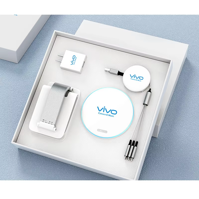 Trending Products Wholesale Luxury Power Bank Corporate Gift Set Business Gift Ideas for Valentines Day Gift New Product Ideas