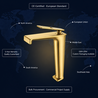 Robinet de lavabo de salle de bain OEM personnalisé en laiton brossé doré, design moderne courbé, mitigeur monocommande eau chaude et froide