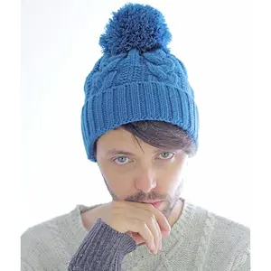 Gorro de pompón acrílico Vogue, merchandising personalizado - Product Image 2