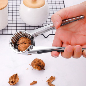 Zinc Alloy Garlic Press Walnut Cracker Manual Kitchen Tool For Cooking - Product Image 3
