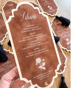 Carte de menu de mariage en velours rouge chic, modèle de menu de mariage en velours, menu de mariage élégant en velours doré - Product Image 6