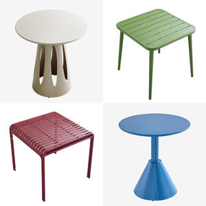 Tables carrées en <span class=keywords><strong>fer</strong></span> <span class=keywords><strong>forgé</strong></span> tout aluminium coloré Chaises Style nordique pour cour café-pour loisirs réception en plein air - Product Image 3
