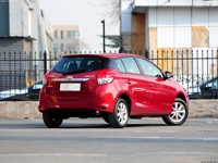 Toyota Yaris Vitz Vios 1.3L Gasolina Automático FWD LHD Coche Usado Bajo Kilometraje Sin Accidentes Precio Económico Nigeria África