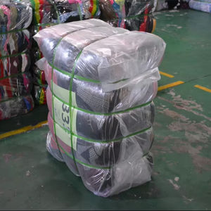 Blouses en coton blanc pour femmes Bundle Vêtements légèrement usagés Bale Corée - Product Image 1